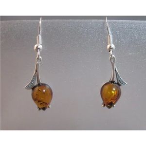 Sterling silver medium dangle hanging Amber earrings